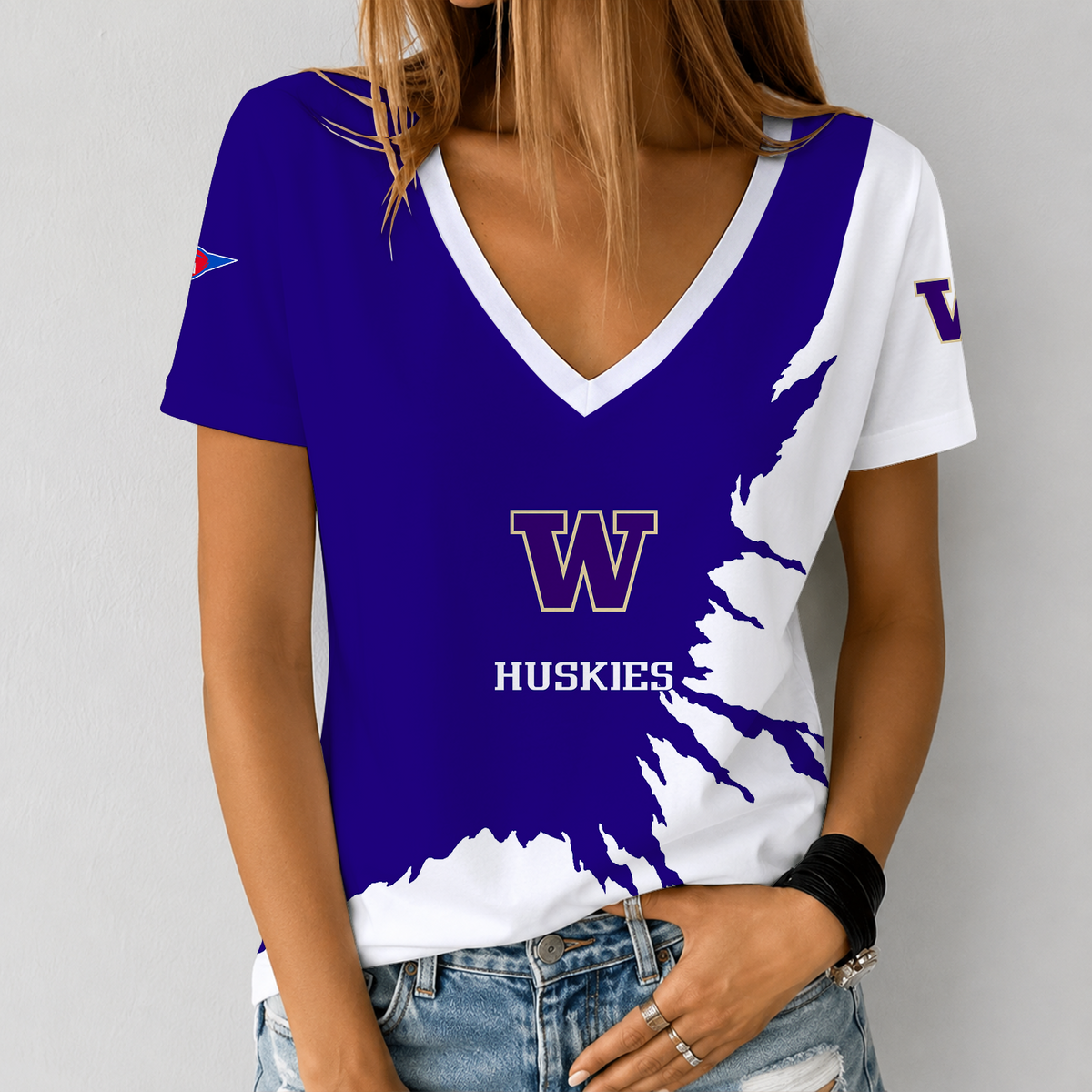 [MEGA SALE] MAKE IT PERSONAL NCAA FBS19 WSH WASHINGTON HUSKIES V-NECK FEMALE SHIRT